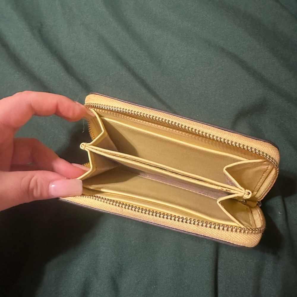 Yellow leather Michael Kors wallet